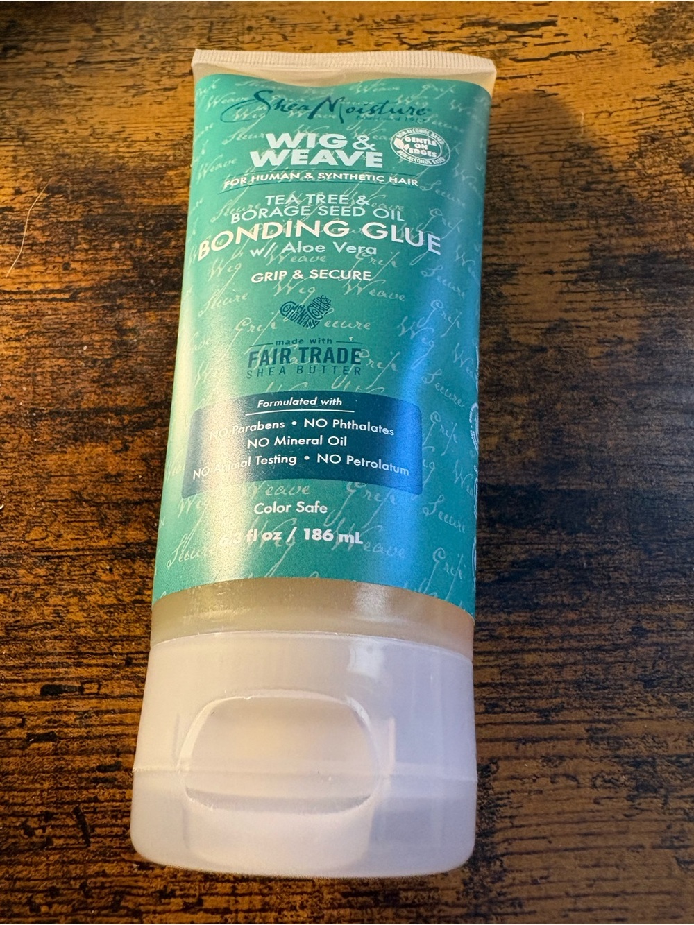 Shea Moisture Wig & Weave Tea Tree & Borage Seed Oil Bonding Glue 6.3 FL OZ